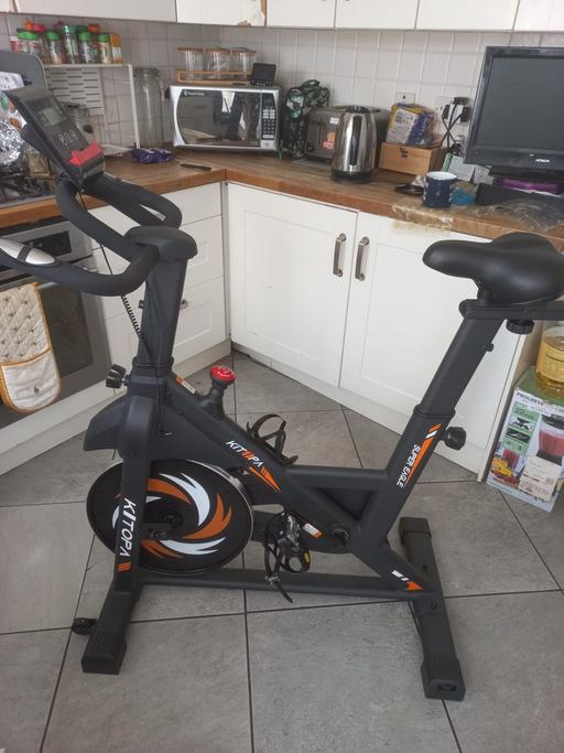 Buy & Sell Essex Epping Forest - Photos for Exercise bike