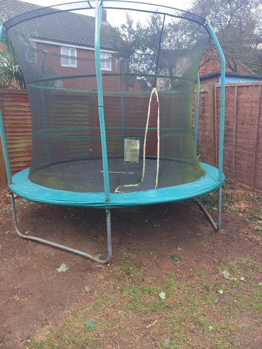 Buy & Sell Hertfordshire East Hertfordshire - Photos for 10ft Trampoline