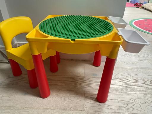 Buy & Sell West Midlands Wolverhampton - Photos for Child construction table with chair for Duplo