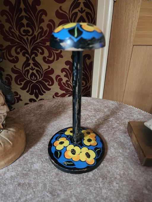 Buy & Sell West Yorkshire Kirklees - Photos for Vintage Painted Flowers Wooden Hat/Wig Stand