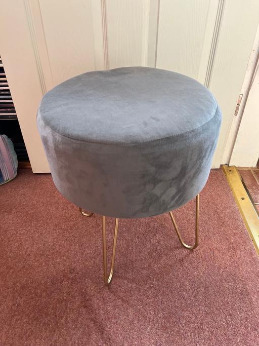 Buy & Sell Peterborough Eye - Peterborough - Photos for Grey velvet foot rest