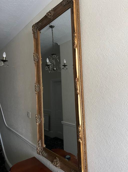 Buy & Sell Surrey Elmbridge - Photos for Gold Ornate Mirror