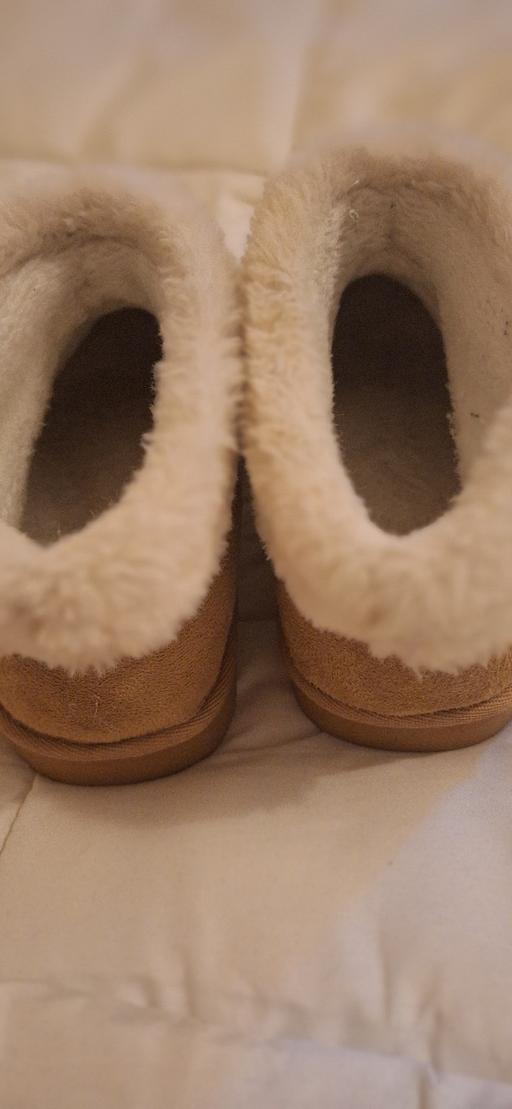 Buy & Sell Essex Epping Forest - Photos for faux fur boots