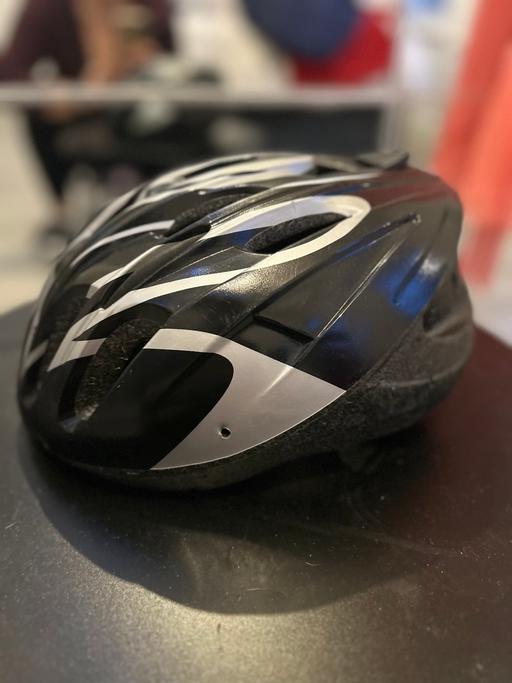 Buy & Sell Hertfordshire St. Albans - Photos for Helmet