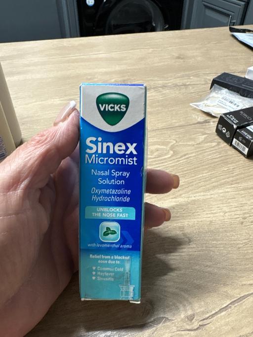 Buy & Sell Derbyshire Chesterfield - Photos for Vicks sinex nasal spray