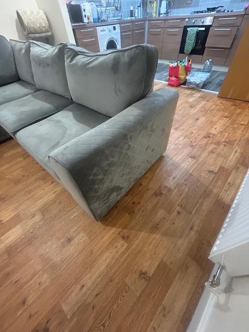 Buy & Sell South East London Croydon - Photos for GREY SOFA DFS