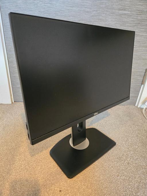 Buy & Sell North West London Harrow - Photos for Dell Monitor P2219HC good condition