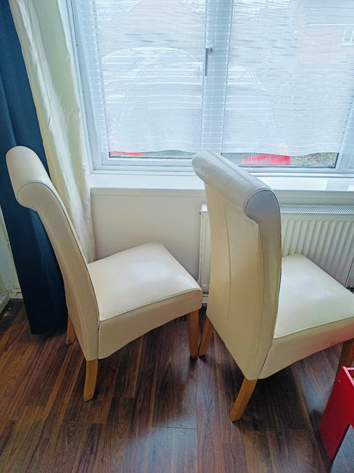 Buy & Sell Worcestershire Bromsgrove - Photos for Dining chairs - cream faux leather x 2