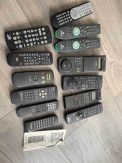 Buy & Sell West Midlands Sandwell - Photos for Tv dvd video remote controls bundle