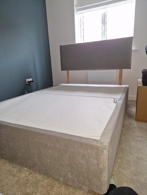 Buy & Sell Staffordshire Cannock Chase - Photos for Double Divan Grey Bedframe