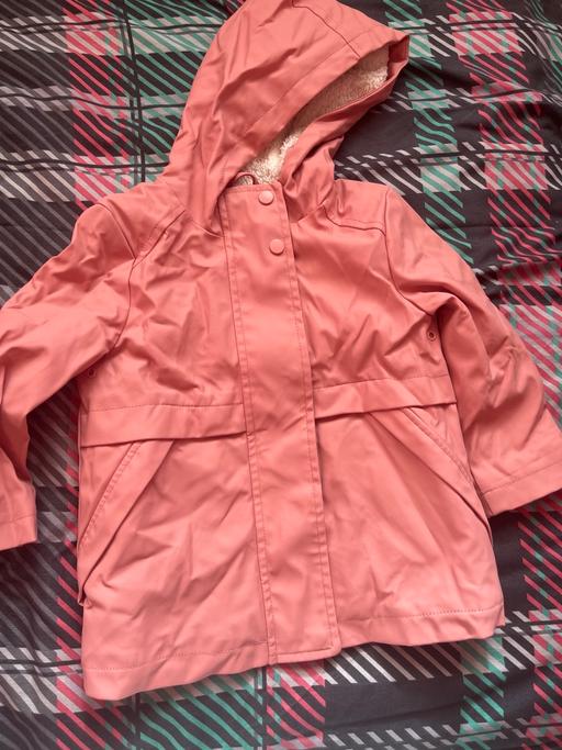 Buy & Sell Essex Thurrock - Essex - Photos for Baby coat 1.5y - 2y