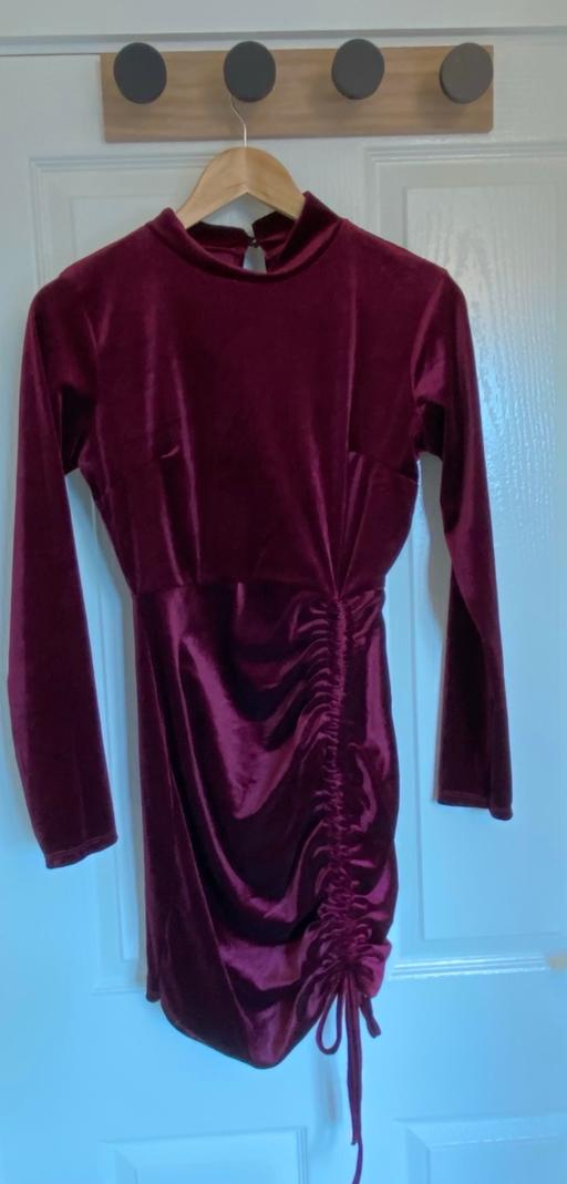 Buy & Sell Merseyside Sefton - Photos for A beautiful red velvet dress