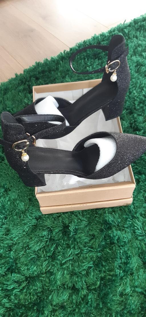 Buy & Sell Kent Canterbury - Photos for brand new occasion shoes