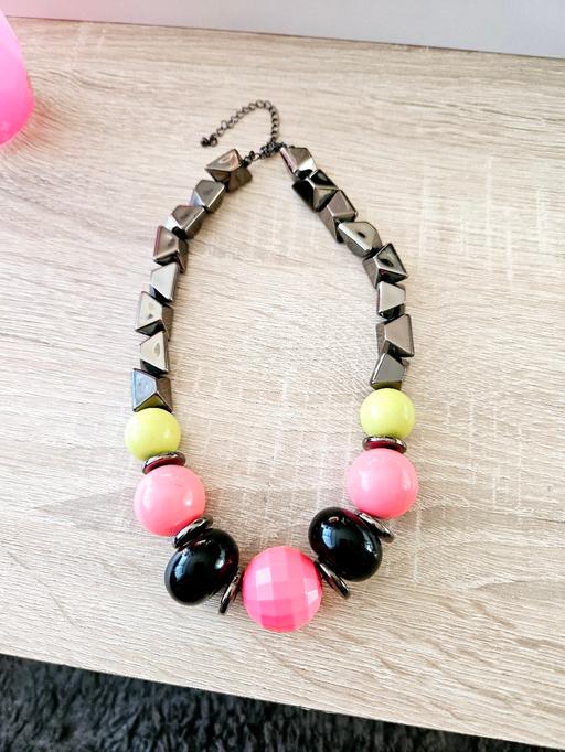 Buy & Sell South Yorkshire Doncaster - Photos for unusual necklace, like new.