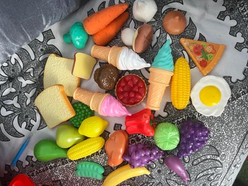 Buy & Sell East London East Ham - East London - Photos for Mix food & vegetables basket toys