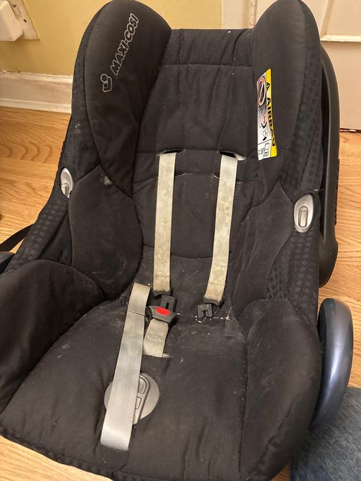 Buy & Sell Surrey Elmbridge - Photos for Maxi cosi baby car seat