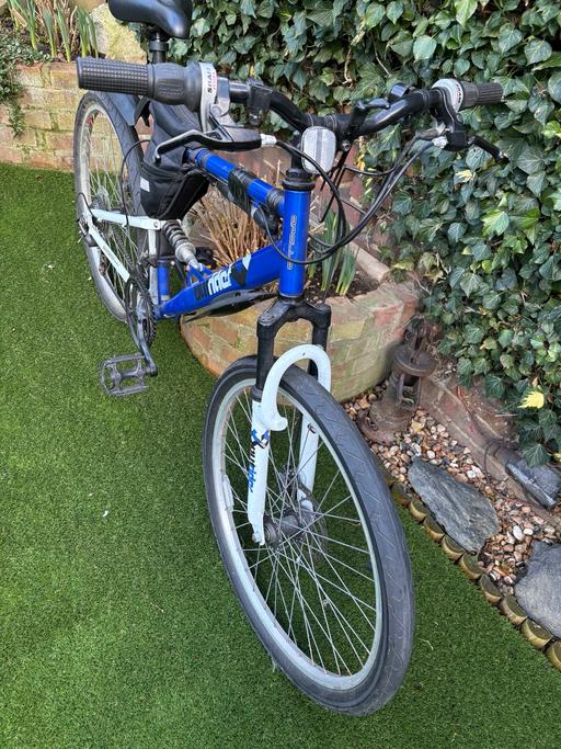 Buy & Sell South East London West Heath - South East London - Photos for Mountain/road bike