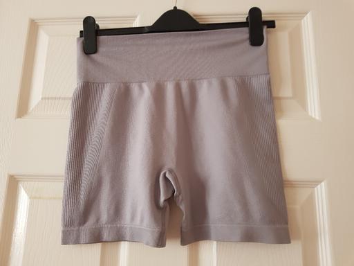 Buy & Sell Lancashire Blackpool - Photos for Ladies sport shorts size M (12-14 )