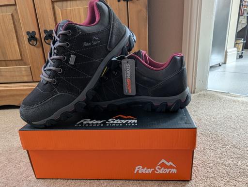 Buy & Sell West Midlands Wolverhampton - Photos for Peter Storm Walking Shoes Brand New Size 6