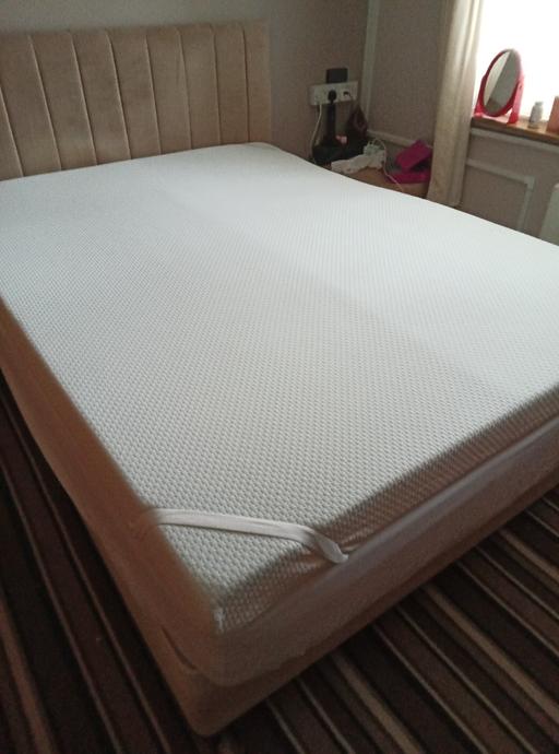 Buy & Sell Kent Folkestone and Hythe - Photos for King size mattress topper