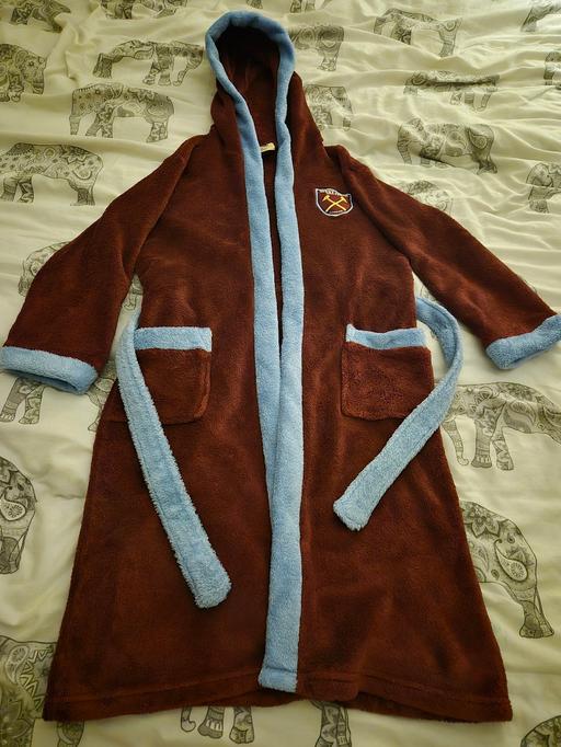 Buy & Sell Barking and Dagenham Dagenham - RM9 - Photos for West Ham Dressing Gown