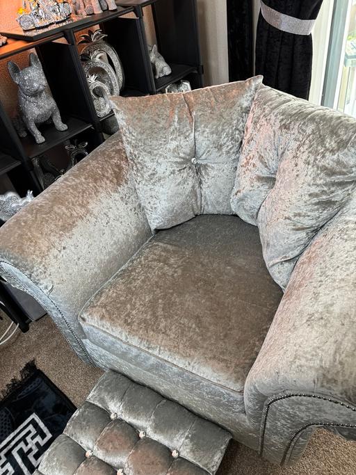 Buy & Sell Worcestershire Redditch - Photos for Crushed velvet silver sofa set