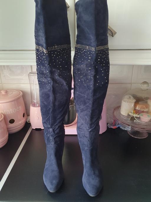 Buy & Sell West Midlands Dudley - Photos for ladies navy suede overknee boots