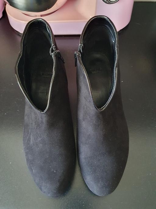 Buy & Sell West Midlands Dudley - Photos for ladies black suede ankle boots Evans