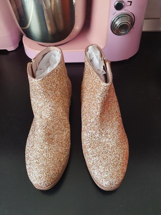 Buy & Sell West Midlands Dudley - Photos for gold monsoon sparkle ankle boots NEW