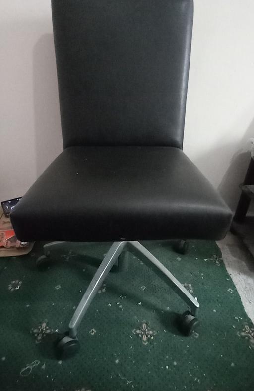 Buy & Sell Greater Manchester Manchester - Photos for leather adjustable chair