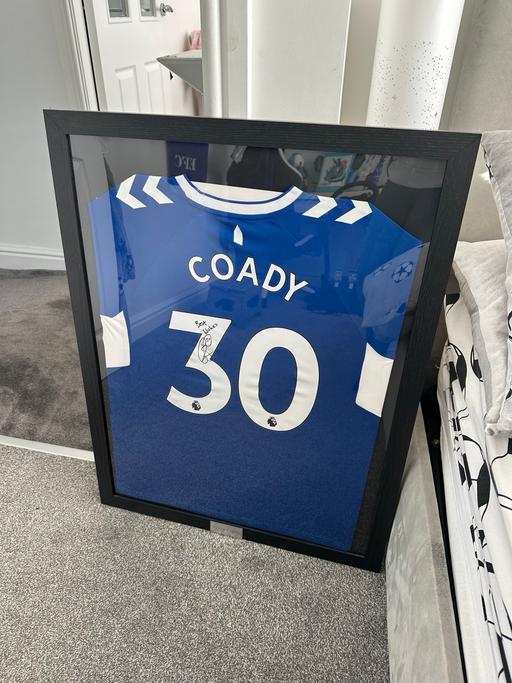 Buy & Sell Merseyside Knowsley - Photos for Football framed shirt