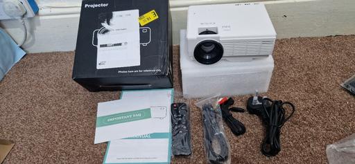 Buy & Sell West Midlands Birmingham - Photos for Projector