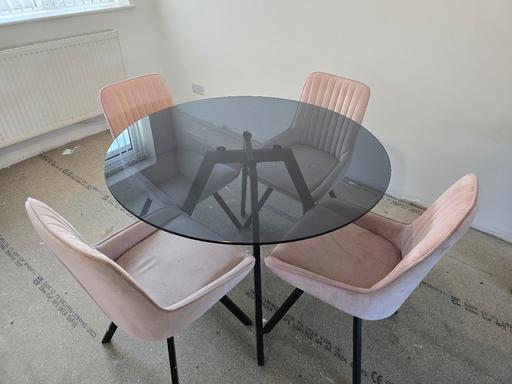 Buy & Sell Merseyside Knowsley - Photos for 4 seater dining table