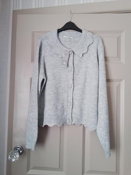 Buy & Sell West Midlands Dudley - Photos for size 16/18 soft wool cardigan