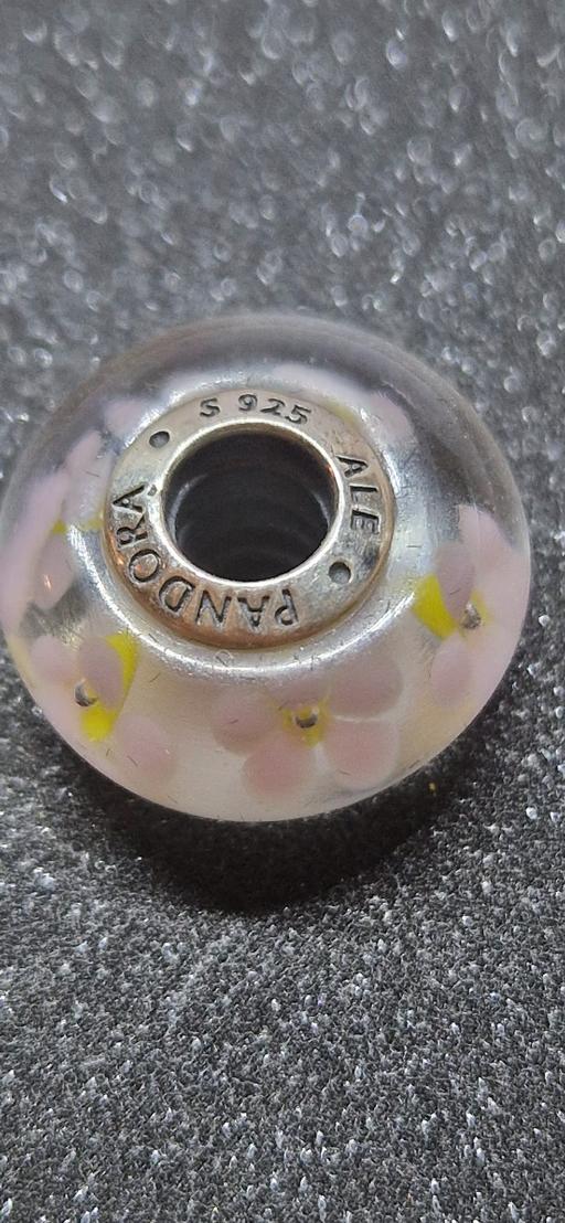 Buy & Sell West Midlands Birmingham - Photos for Genuine pandora glass flower bead charm