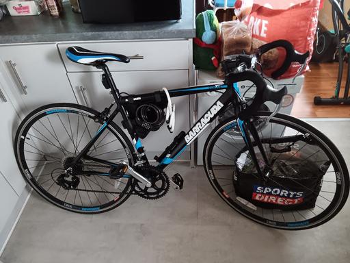 Buy & Sell West Yorkshire Leeds - Photos for Road Bike for sale. Barracuda blue and white.