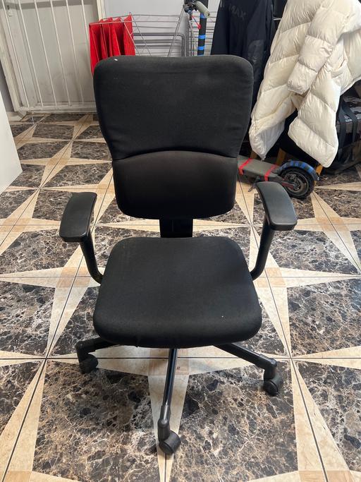 Buy & Sell North London Enfield - Photos for Black office chair