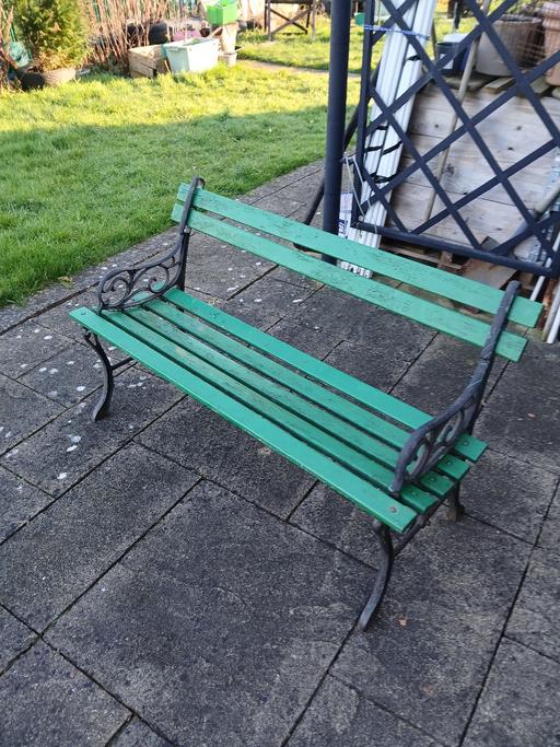 Buy & Sell West Yorkshire Wakefield - Photos for garden bench