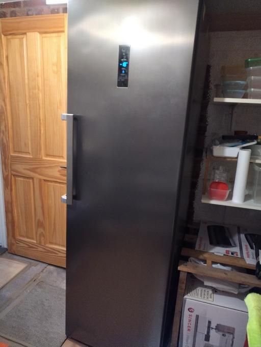 Buy & Sell Leicestershire Melton - Photos for Tall free standing freezer