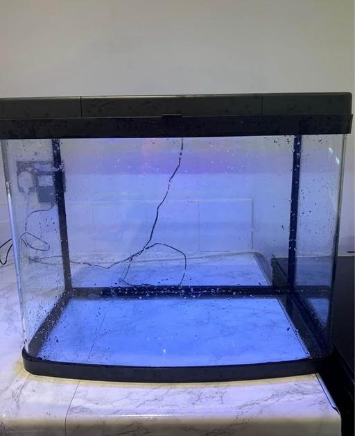 Buy & Sell West Yorkshire Leeds - Photos for Fish tank 40L