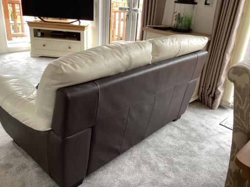 Buy & Sell Kent Tonbridge and Malling - Photos for Dfs leather 2 seater sofa