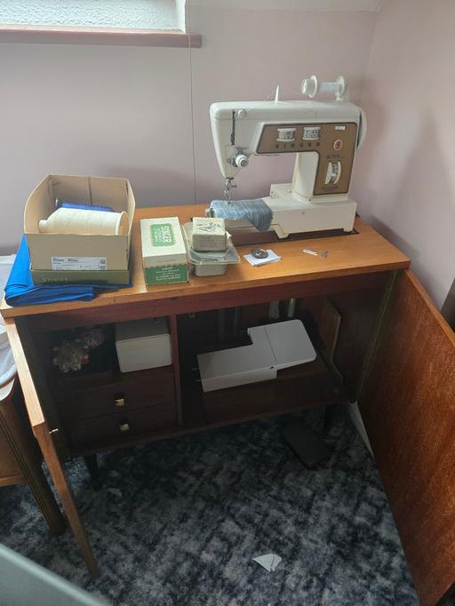 Buy & Sell Kent Medway - Kent - Photos for Furniture/Sewing and Knitting tables