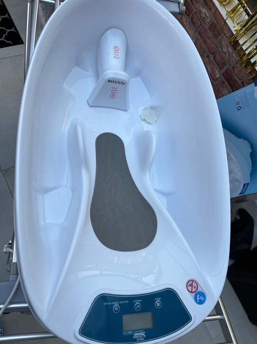 Buy & Sell West London Hounslow - Photos for Aquascale™ V3 Digital Baby Bath - White