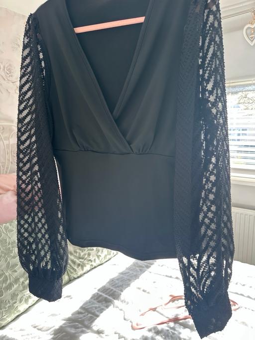 Buy & Sell South Yorkshire Sheffield - Photos for Woman’s black lace blouse XL uk 16