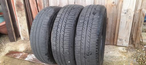 Vehicles North West London Harrow - Photos for 185/65/r15 tyres 5-7mm thread