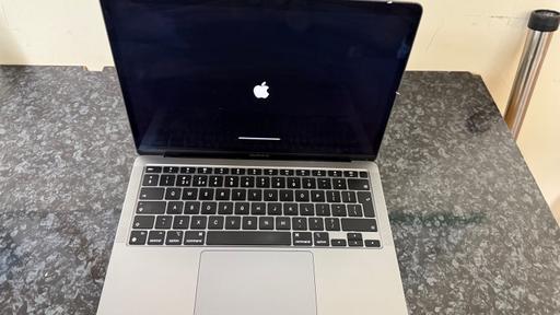 Buy & Sell South East London Charlton - South East London - Photos for OPEN TO OFFERS : MacBook Air Pro 2020 Model 