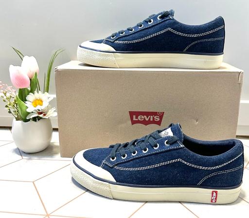 Buy & Sell Bedfordshire Bedford - Photos for Levi’s LS2 Denim trainers with Red tab Logo