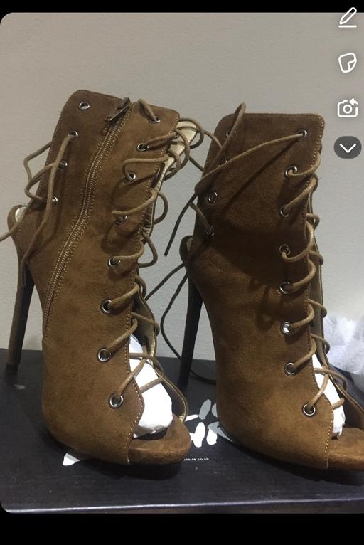 Buy & Sell West London Yeading - West London - Photos for Women’s lace up shoes