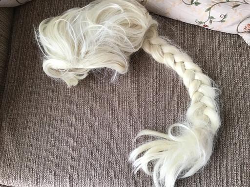 Buy & Sell West Midlands Wolverhampton - Photos for Elsa dressing up wig