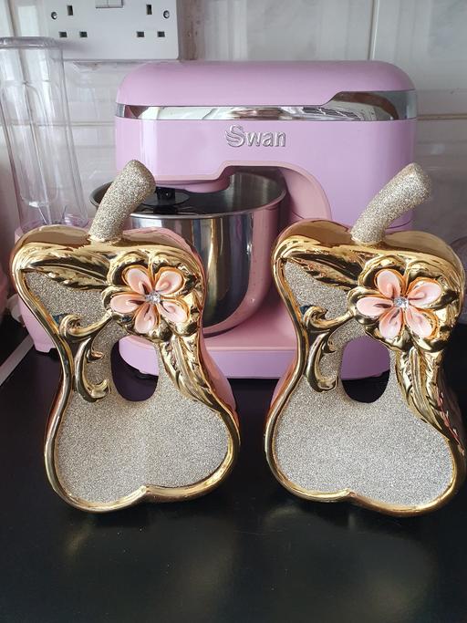 Buy & Sell West Midlands Dudley - Photos for gold bling ornament set x 2
